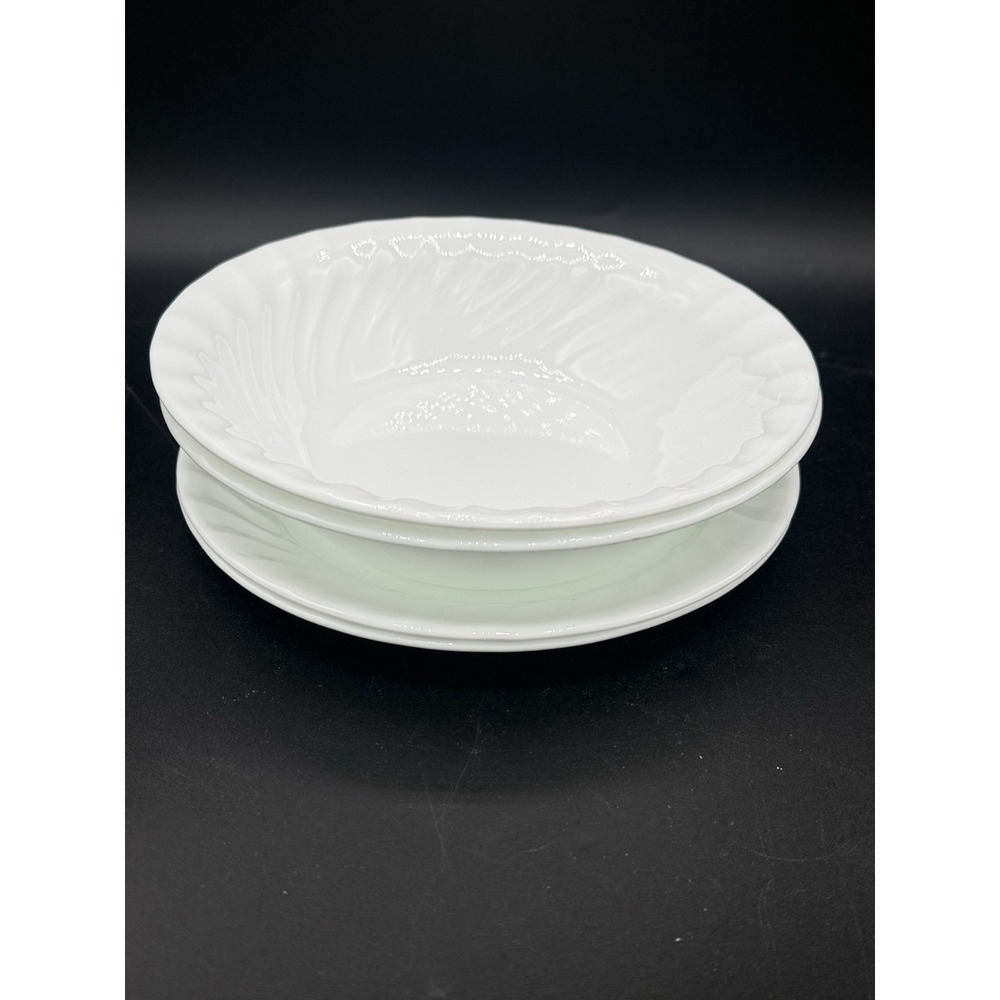 Corelle Enhancements 4 Pc Set, 2 Dessert Plates And 2 Bowls White Vitrelle USA